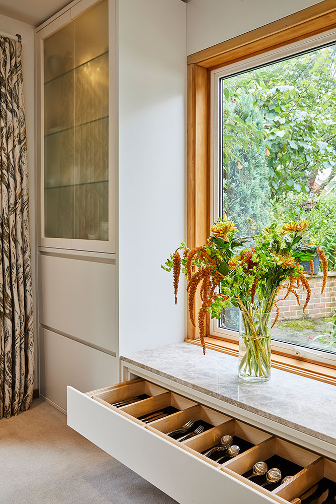 Bespoke living/dining room joinery design